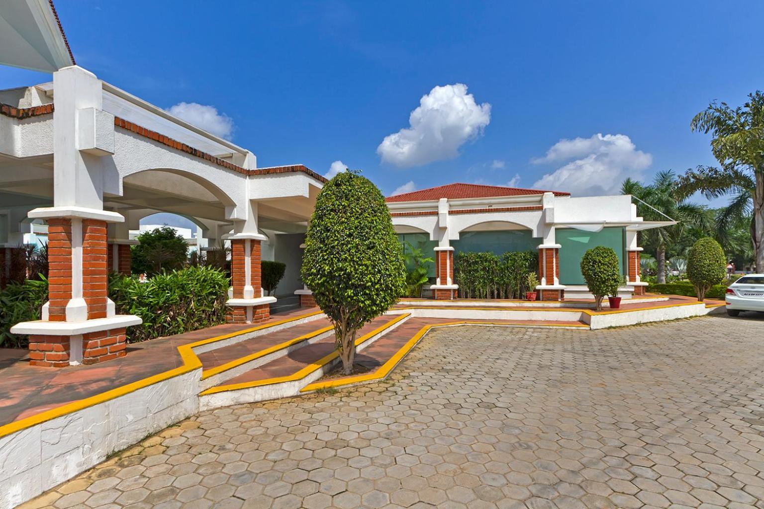 Prakruti Resort Βαντοντάρα Εξωτερικό φωτογραφία